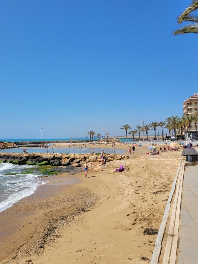 Gemuetliche Ferienwohnung In Torrevieja Ca100M Vom Strand Playa Del Cura Entfernt מראה חיצוני תמונה